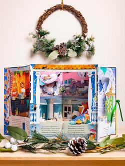 Moomin 'A Year in the Moominhouse' 3D Carousel Kids' Book - view 2, Multi