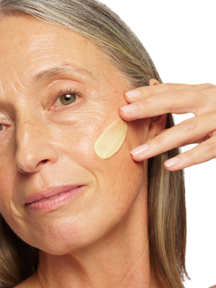 Skin Rocks Retinoid 3 Vitamin A Face Serum Refill, 30ml - view 2, Clear