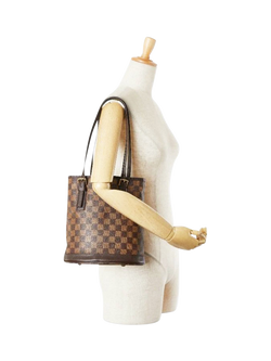 Pre-loved Louis Vuitton Vintage 1998 Damier Ebene Marais Bucket Bag, Brown - view 2, Brown