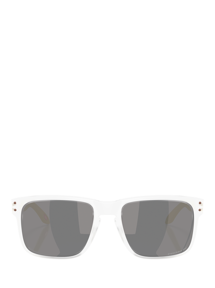 Oakley OO9102 Unisex Polarised Square Sunglasses, Matte Clear/Grey - view 2, Matte Clear/Grey