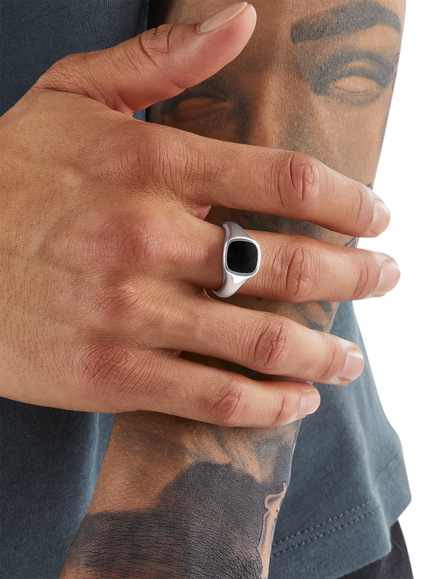 THOMAS SABO Onyx Signet Ring, Black / Silver - view 2, Black / Silver