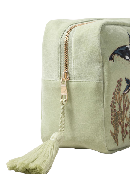 Elizabeth Scarlett Orcas Wash Bag, Seafoam - view 2, Celadon