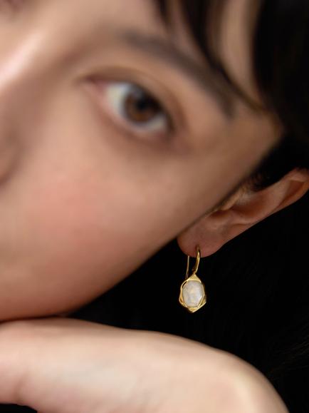 Monica Vinader Odyssey Wire Moonstone Earrings, Gold - view 2, Gold