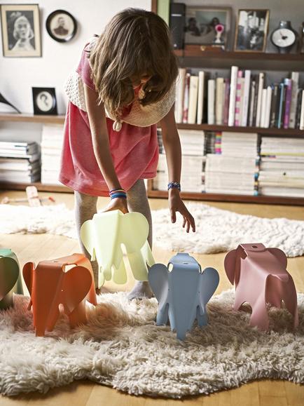 Vitra Eames Elephant Small Ornament, Red Orange - view 2, Red Orange