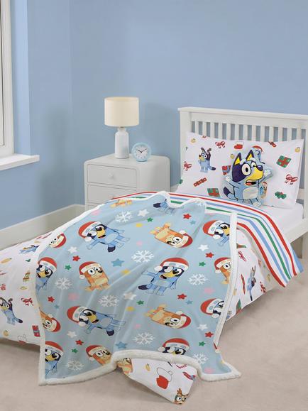 Brand Threads Bluey Christmas Pure Cotton Reversible Duvet Cover & Pillowcase Set, Single - view 2, Natural