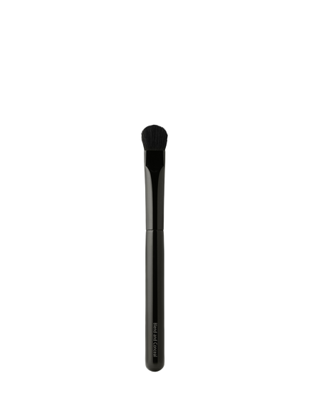 Chantecaille Blend and Conceal Brush, 