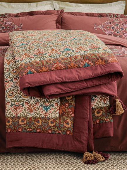 Morris & Co. Meda Iris Quilt, Multi, Multi