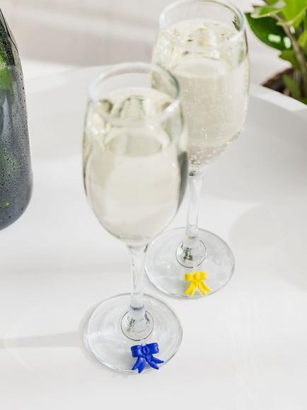 Uberstar 3D Bow Wine Glass Charms, Set of 6, Multi - view 2, Clear