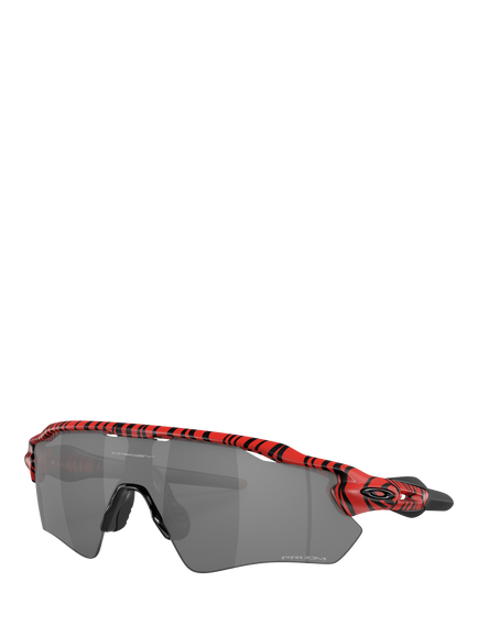 Oakley OO9208 Men's Irregular Sunglasses, Red Tiger/Grey, Red Tiger/Grey