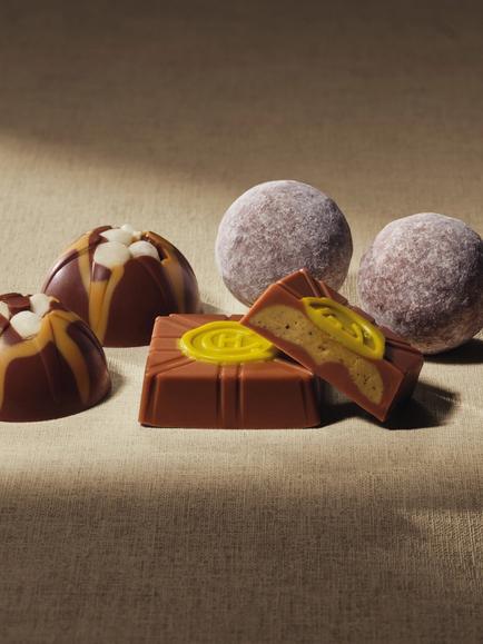 Hotel Chocolat Everything Chocolate Box 6-Piece, 71g - view 2, Multi