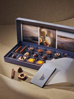 Hotel Chocolat Milk Devotee Chocolate Box 18-Piece, 200g - view 2, Multi