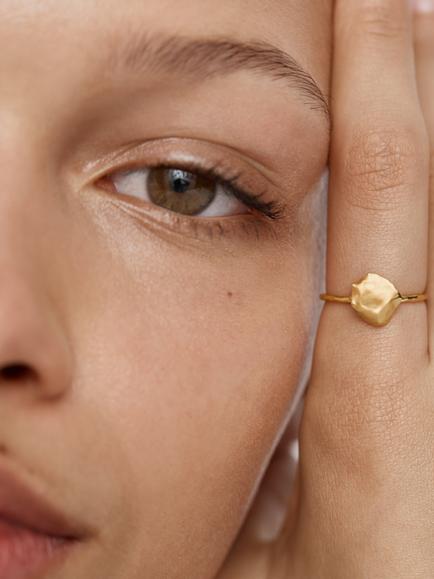 Monica Vinader Fragments Stacking Ring, Gold - view 2, Gold
