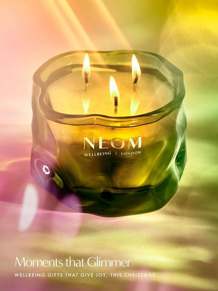 NEOM Wellbeing London Perfect Peace 3 Wick Candle, 420g - view 2, Green