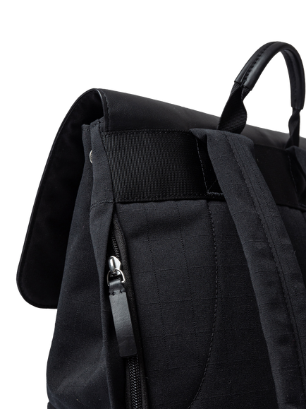 Sandqvist Leather Lid 14" Backpack, 25L, Black - view 2, Black