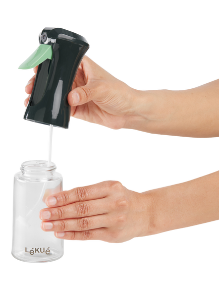 Lékué Air Fryer Cooking Oil Sprayer, 150ml - view 2, Grey