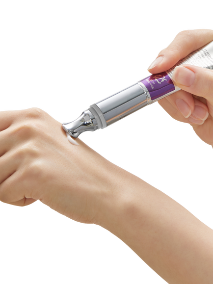VT Cosmetics Reedle Shot Lifting Eye Cream, 15ml - view 2, Clear