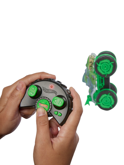 Hot Wheels Monster Trucks Mutant Chaos All-Terrain Great Bite Remote Control Vehicle - view 2, Multi