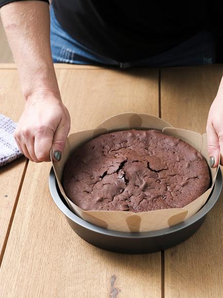 NoStik Silicone Non-Stick Cake Liner, 20cm - view 2, Beige