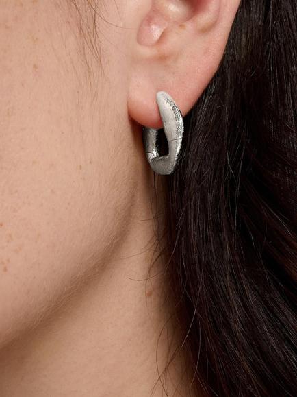 TUTTI Calm Textured Hinge Hoop Earrings, Silver - view 2, Silver