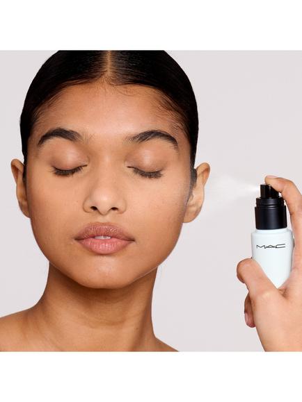 MAC Fix+ Stay Over 24HR Setting Spray - view 2, 