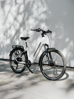 Volt Burlington Step Through Classic e-Bike, Light Grey - view 2, Light Grey