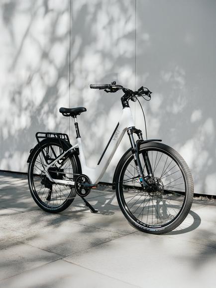 Volt Burlington Step Through Classic e-Bike, Light Grey - view 2, Light Grey