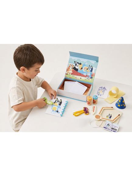 Bluey Hospital Wooden Role Play Accessory Set - view 2, Multi