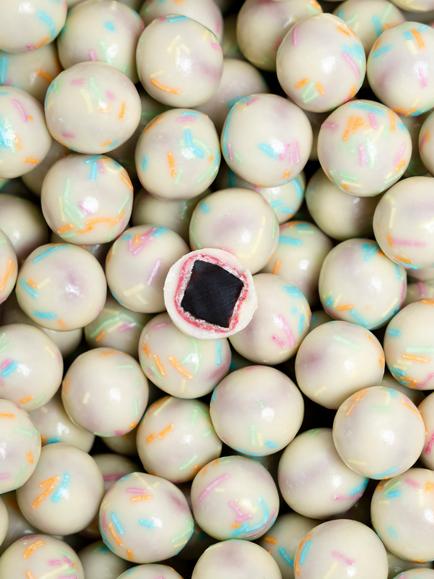 LAKRIDS BY BÜLOW Confetti Cake Chocolate Liquorice, 270g - view 2, Multi