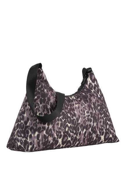 PUMA POP Medium 5L Bag, 	Black-leopard Aop - view 2, Black-leopard Aop