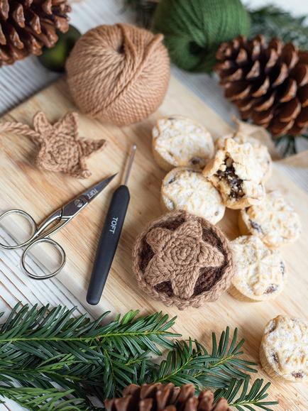 TOFT Mince Pies Crochet Kit - view 2, Multi