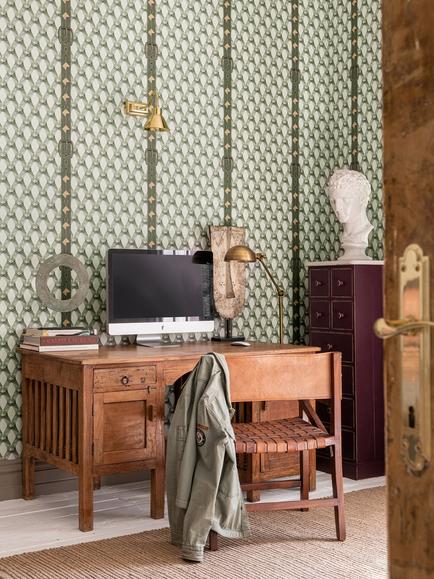 MINDTHEGAP Luxury Detail Wallpaper, Green - view 2, Green