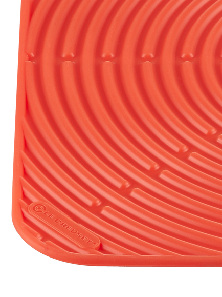Le Creuset Large Cool Tool Silicone Trivet, Volcanic - view 2, Volcanic