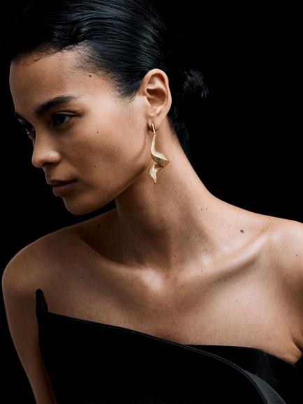 Reiss Florine Floral Twist Drop Earrings, Gold - view 2, Gold Tone