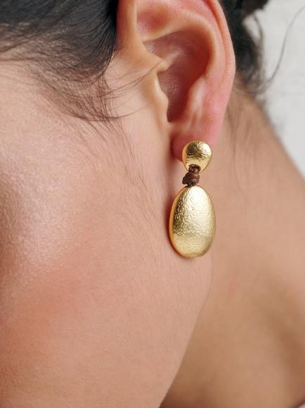 Reiss Peggy Smooth Pebble Cord Drop Earrings, Gold - view 2, Gold Tone, Brown