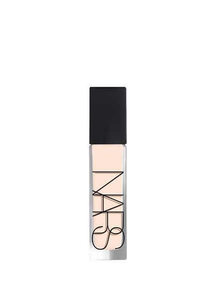 NARS Natural Radiant Longwear Foundation, Yulong