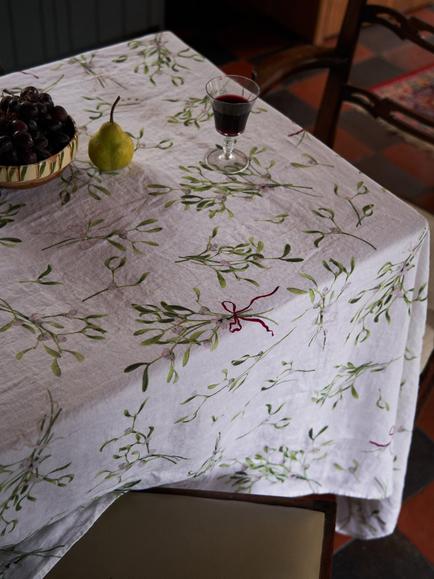 By Hope Mistletoe Linen Tablecloth, 250 x 143cm, White/Green - view 2, White/Green