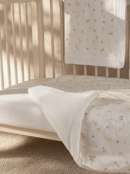 CuddleCo Reversible Cotbed Quilt, 3.5 Tog, Cashmere Meadow - view 2, Cashmere Meadow