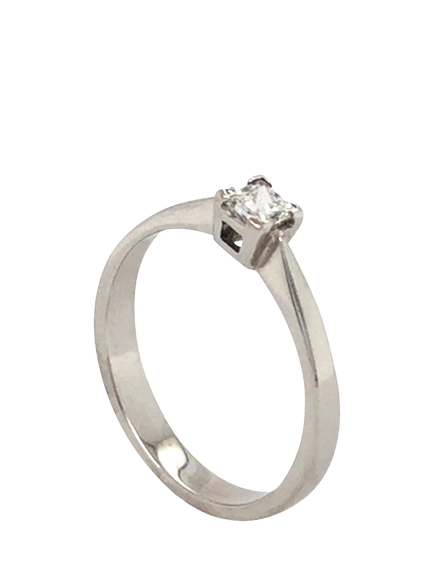 Pre-loved 18ct White Gold Single Stone Princess Diamond Ring, L 1/2 - view 2, White Gold