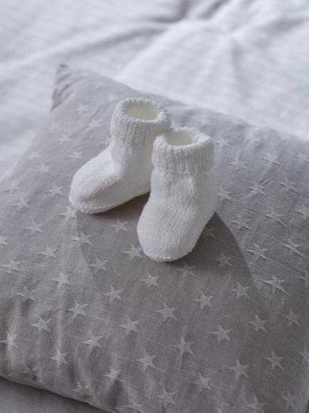 Sirdar 528 Snuggly DK Baby Whites Knitting Pattern Book - view 2, Multi