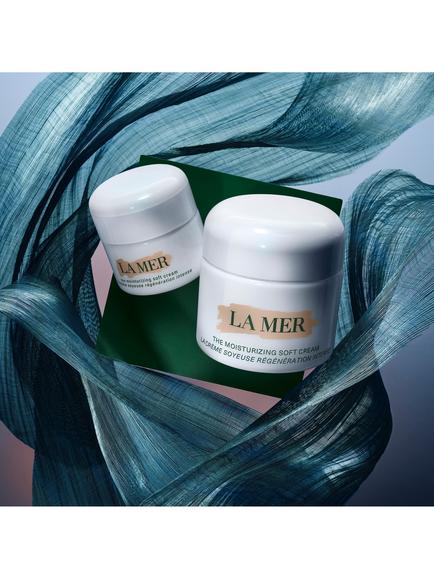 La Mer Moisturising Soft Cream Hydration Skincare Gift Set - view 2, 