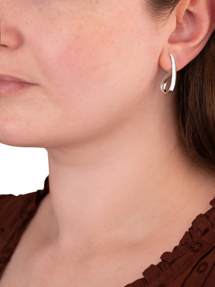 Andea Sterling Silver Curve Loop Earrings - view 2, Silver
