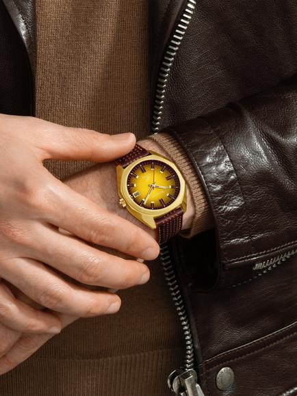 Bulova 97B214 Men's 1973 Jet Star F 40mm Round Leather Strap Watch, Gold/Brown - view 2, Gold/Brown