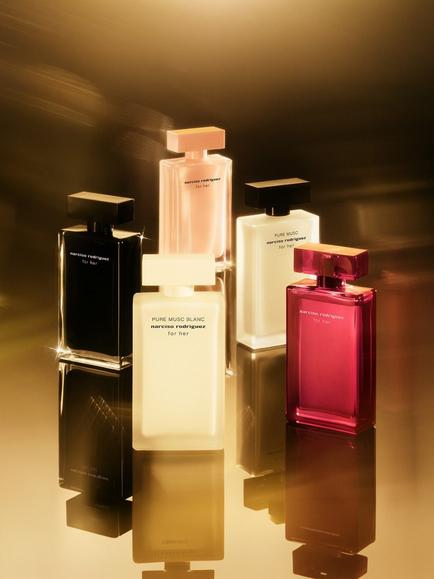 Narciso Rodriguez For Her Eau de Parfum Intense 50ml Fragrance Gift Set - view 2, N/A Coffret