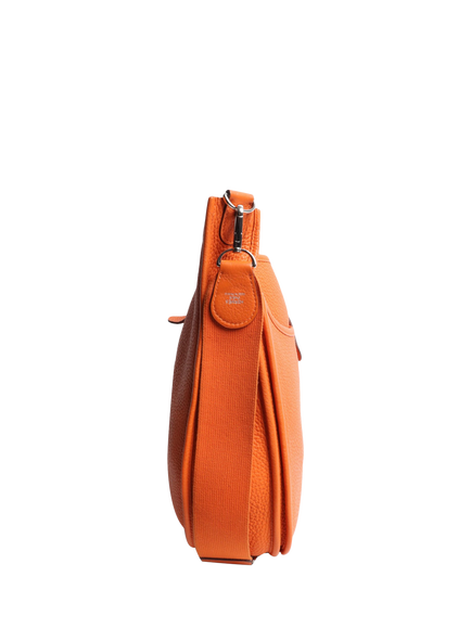 Pre-loved Hermès 2011 Evelyne Clemence Leather Shoulder Bag, Orange - view 2, Orange