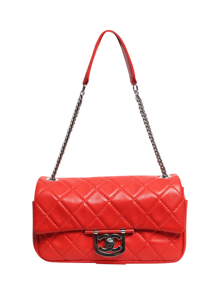 Pre-loved CHANEL Vintage 2006 Lambskin Quilted Icons Secret Label Flap Bag, Red - view 2, Red