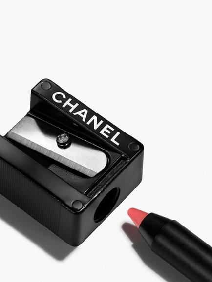 CHANEL Le Crayon Lèvres Longwear Lip Pencil - view 2, 196 Rose Poudré