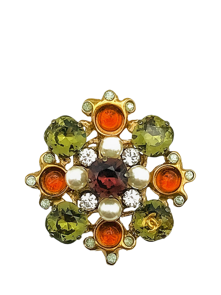 Pre-loved CHANEL Byzantine Crystal Brooch, Dated 2005, Gold, Gold