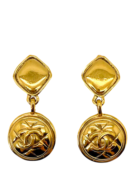 Pre-loved Vintage CHANEL CC Clip-On Earrings, Gold, Gold