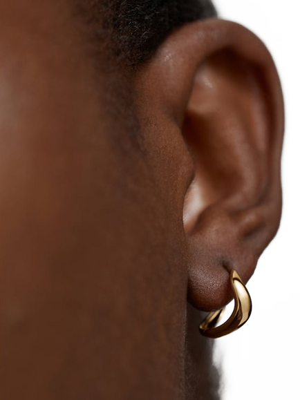 Monica Vinader Swirl Huggie Earrings, Gold - view 2, Gold