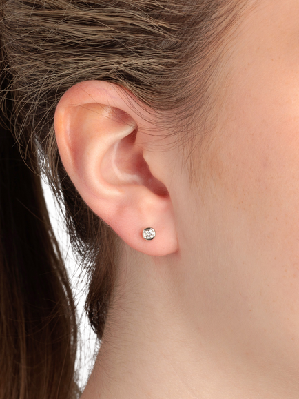 Pre-loved Tiffany & Co. 0.16ct Diamond by the Yard Platinum Stud Earrings - view 2, Platinum